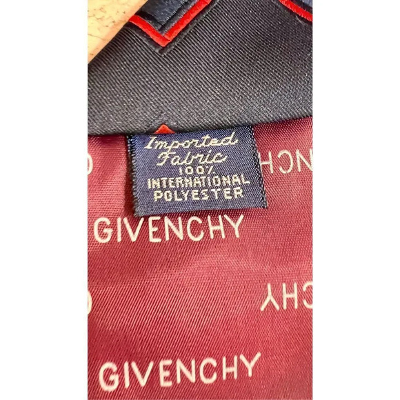 Givenchy  Men's Navy Blue Red Geometric Gentlemen Paris Silk Neck Tie - Picture 4 of 7